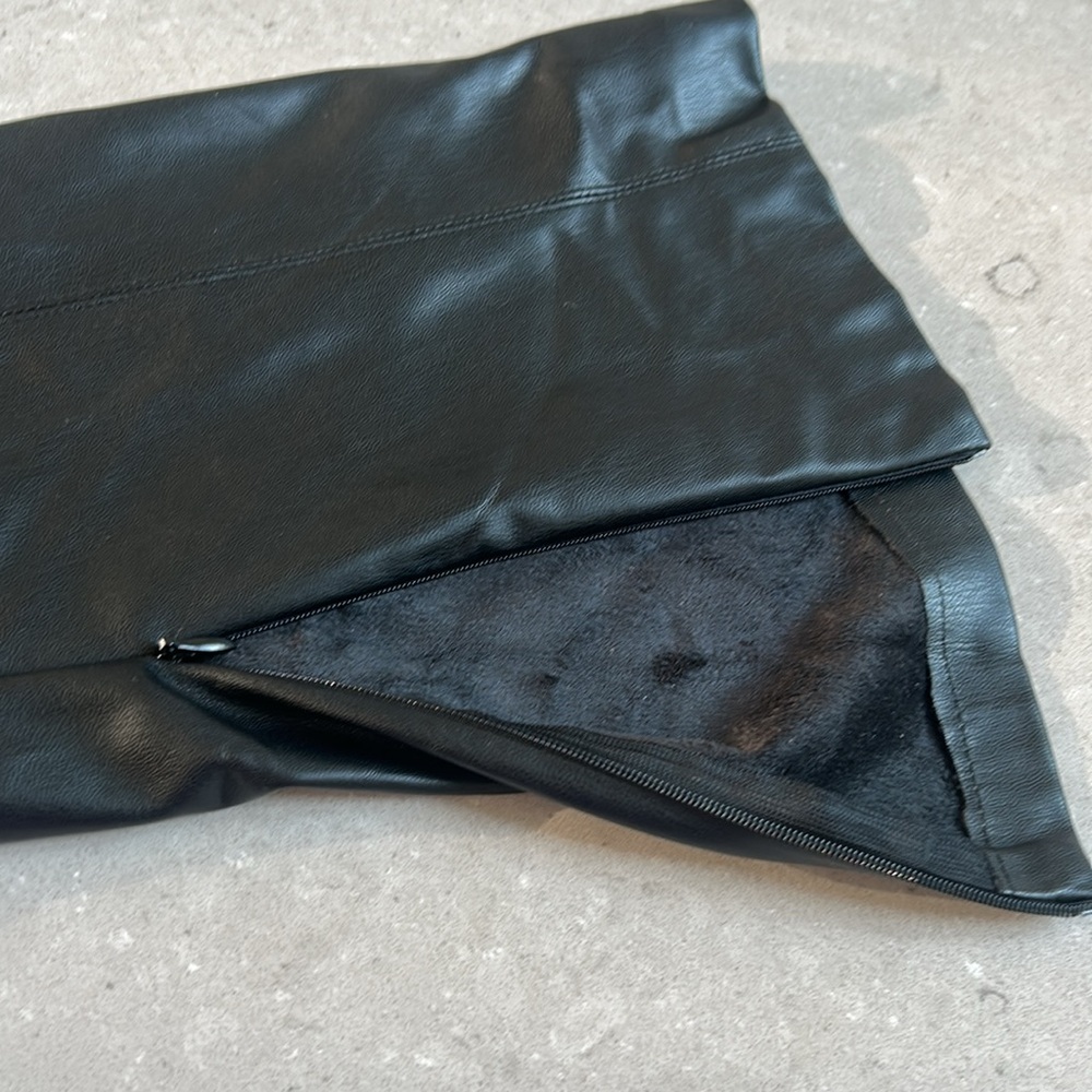 Zara Faux Leather Pants NWT Sz XS zipper fly stitch detail high rise black flare - Picture 9 of 9